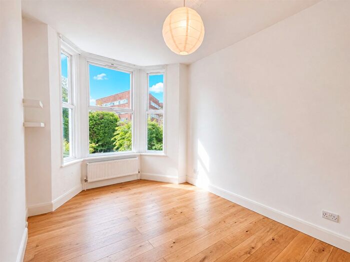 1 Bedroom Flat To Rent In Lewisham Road, London, SE13