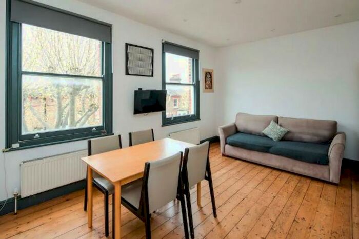 2 Bedroom Flat To Rent In Shirland Road, London, W9