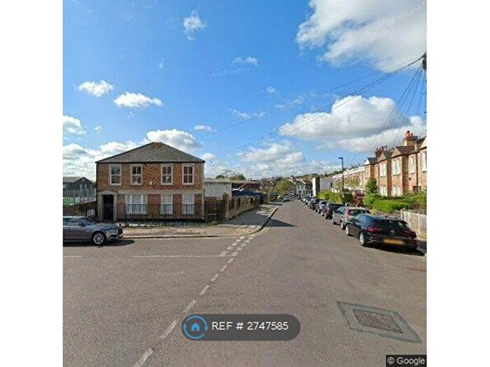 1 Bedroom Flat To Rent In Malham Road, London, SE23