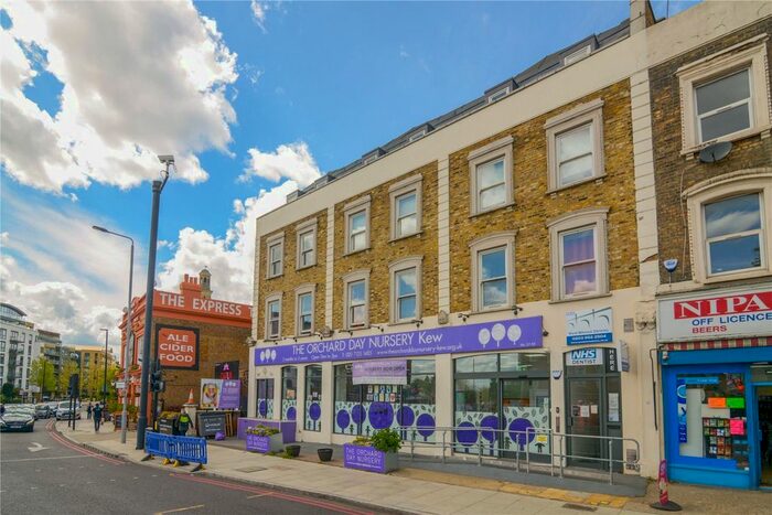 1 Bedroom Flat To Rent In Brentford, Brentford, TW8