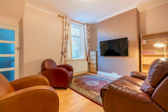 4 Bedroom Terraced House To Rent In Meldon Terrace, Heaton, NE6