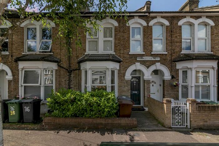 2 Bedroom Flat To Rent In Haroldstone Road, London, E17