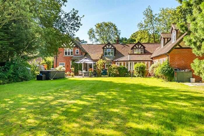 4 Bedroom Detached House For Sale In The Old Cottages, Melton Road, Scalford, LE14