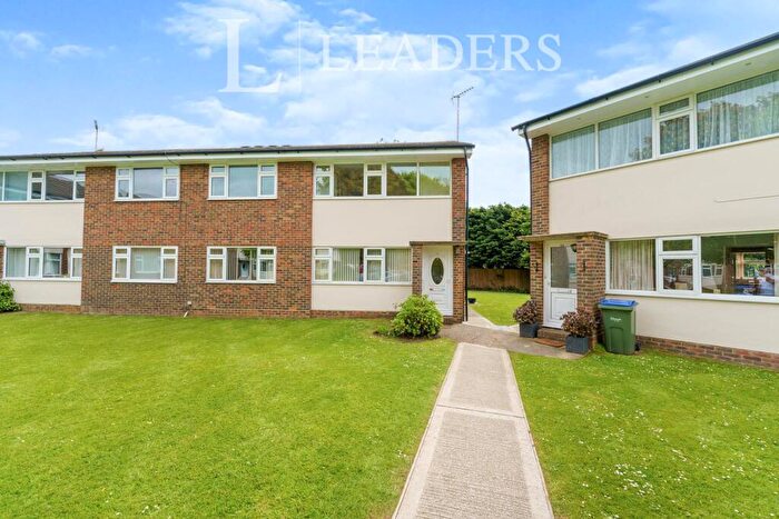 2 Bedroom Flat To Rent In Elm Place Rustington, BN16