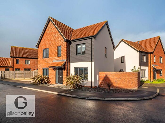 4 Bedroom Detached House For Sale In Sam Smith Way, Rackheath, NR13