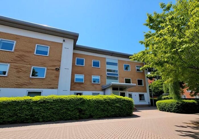 2 Bedroom Flat For Sale In Swansea Court, Beckton, London, E16