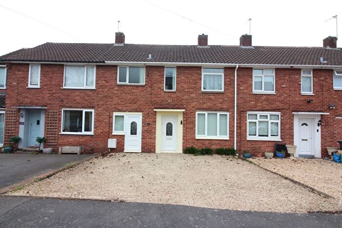 3 Bedroom Terraced House For Sale In Blaze Hill Road, Wall Heath, Kingswinford, DY6