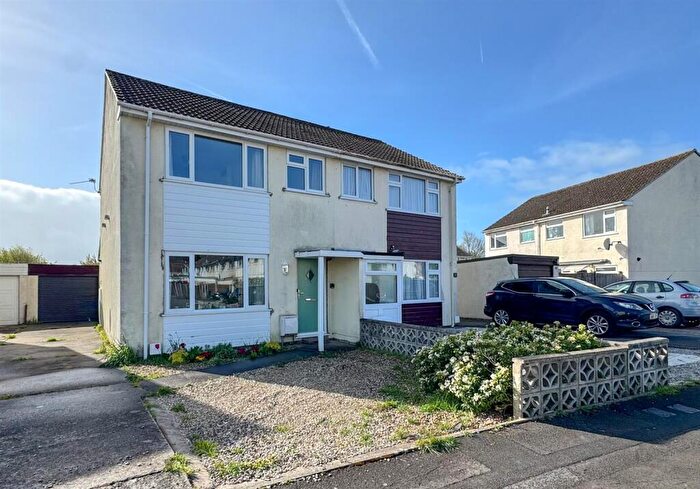 3 Bedroom House For Sale In Mendip Avenue, Worle, Weston-super-Mare, BS22