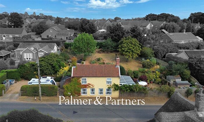 3 Bedroom Detached House For Sale In The Street, Hollesley, Suffolk, IP12