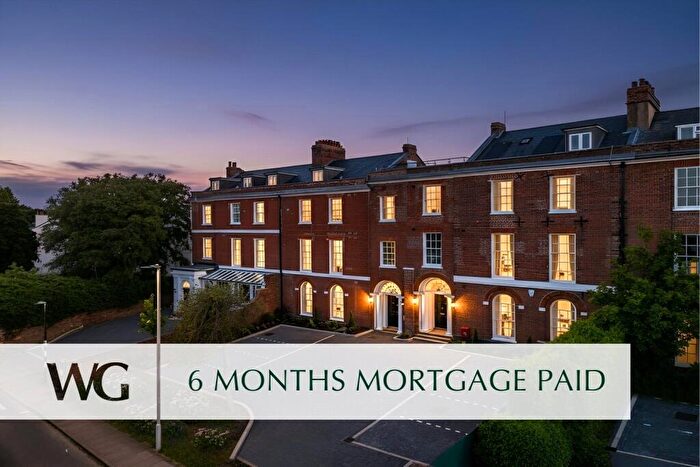 2 Bedroom Apartment For Sale In Magdalen Road, St Leonards, Exeter, EX2