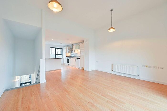 4 Bedroom Terraced House To Rent In Dartmouth Place, Forest Hill, London, SE23