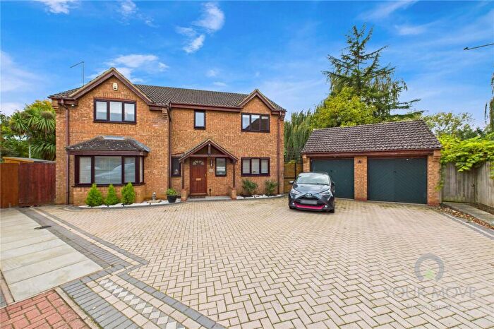 5 Bedroom Detached House For Sale In Tanfield Lane, Rushmere, Northampton, Northamptonshire, NN1