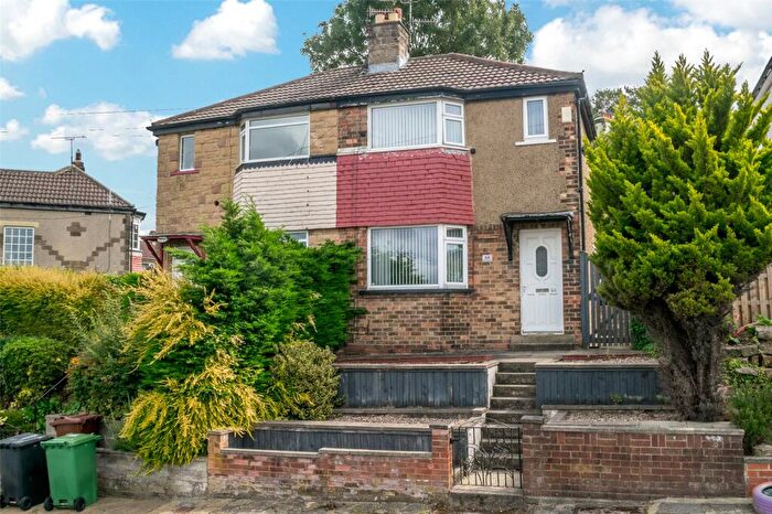 2 Bedroom Semi-Detached House For Sale In Hill Court Drive, Leeds, West Yorkshire, LS13