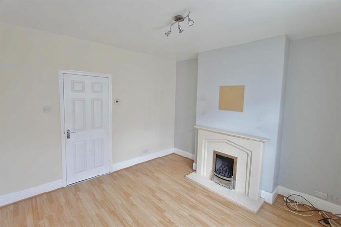 2 Bedroom Terraced House To Rent In Kipling Road, Sheffield, S6