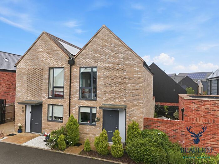 2 Bedroom Semi-Detached House For Sale In Wentworth Road, Chelmsford, CM3