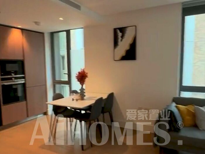 2 Bedroom Flat To Rent In Chartwell House, Palmer Road, London, SW11