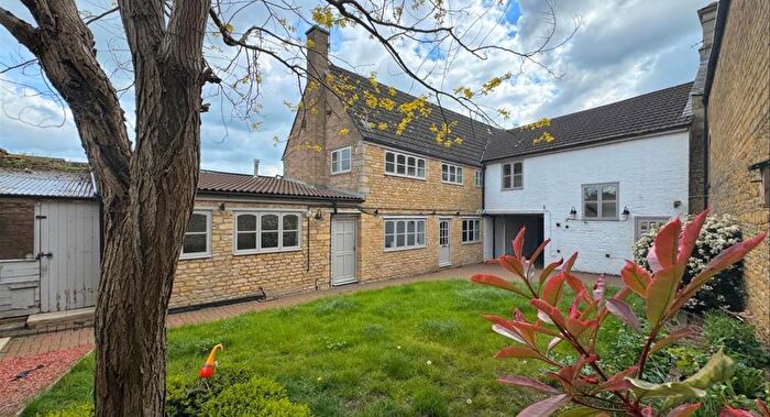 5 Bedroom Property To Rent In High Street, Brigstock, Kettering, NN14