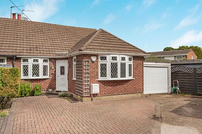 3 Bedroom Bungalow For Sale In Cottage Farm Way, Egham, Surrey, TW20