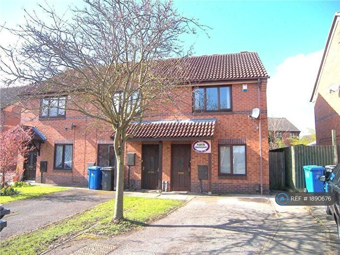 2 Bedroom Semi-Detached House To Rent In Siskin Drive, Sinfin, Derby, DE24
