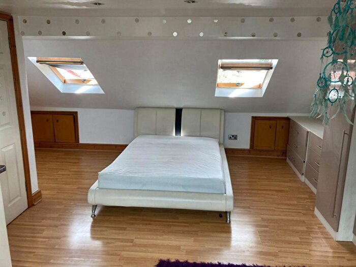 4 Bedroom Terraced House To Rent In Farmilo Road, London, E17