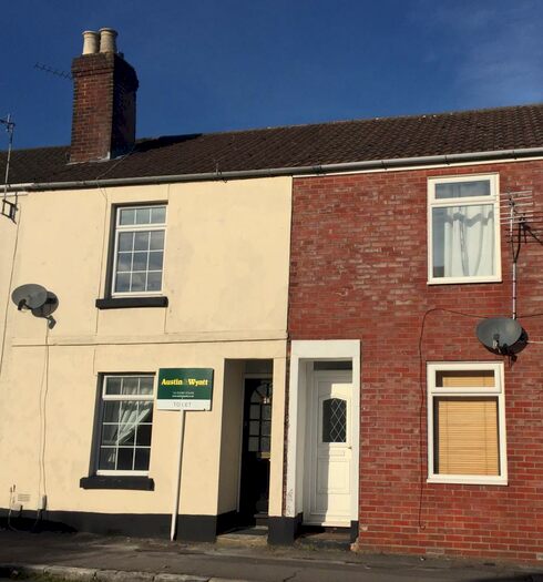 3 Bedroom Terraced House To Rent In Middle Street, Southampton, SO14