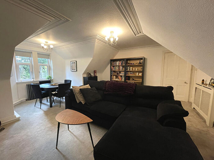 1 Bedroom Apartment For Sale In Gordon Hall Apartments, Seafield Avenue, Grantown-on-Spey, PH26