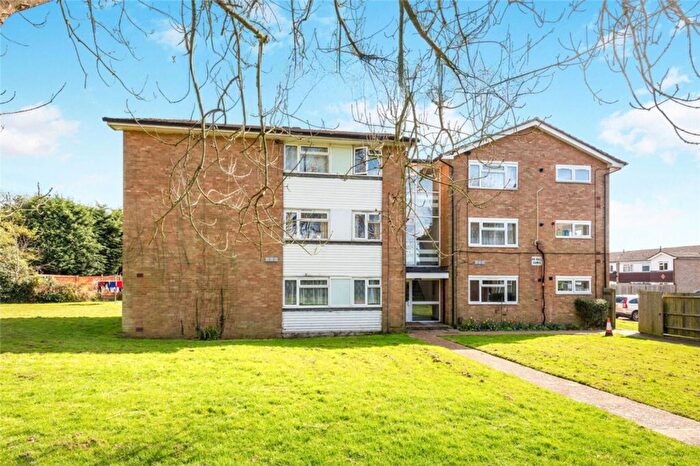 2 Bedroom Flat For Sale In Castle Close, Pevensey House Castle Close, RH2