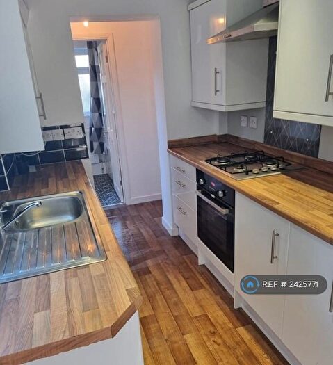 3 Bedroom Terraced House To Rent In Coombe Valley Road, Dover, CT17