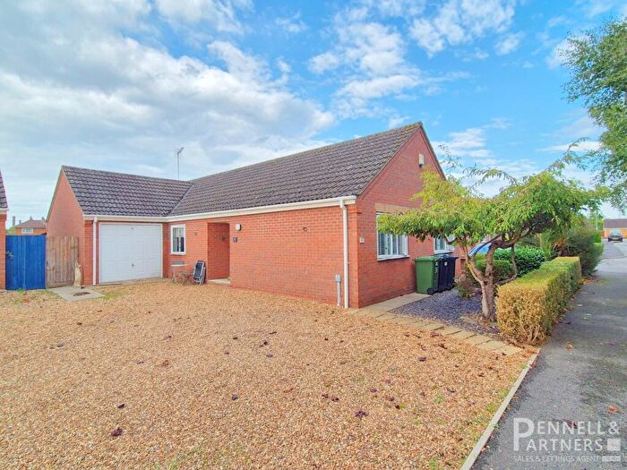 3 Bedroom Detached Bungalow For Sale In Raceys Close, Emneth, Wisbech, PE14
