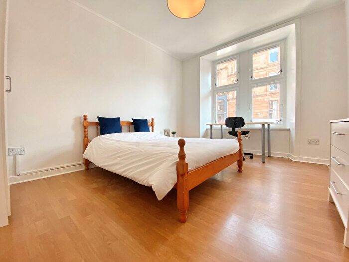 3 Bedroom Flat To Rent In White Street, Hyndland, Glasgow, G11