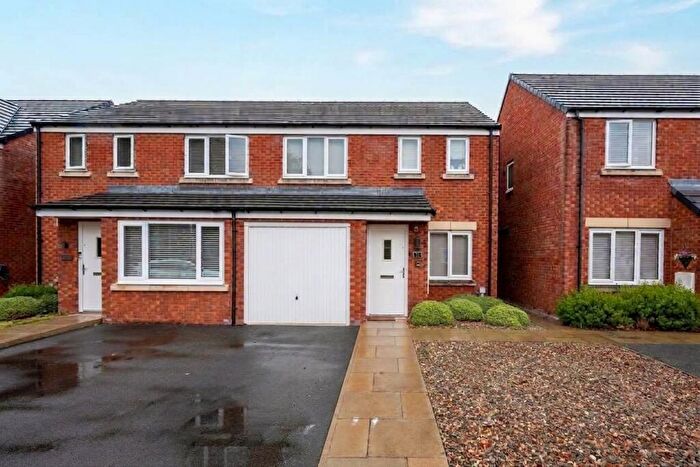 3 Bedroom Semi Detached House For Sale In Linnet Road, Maghull, L31