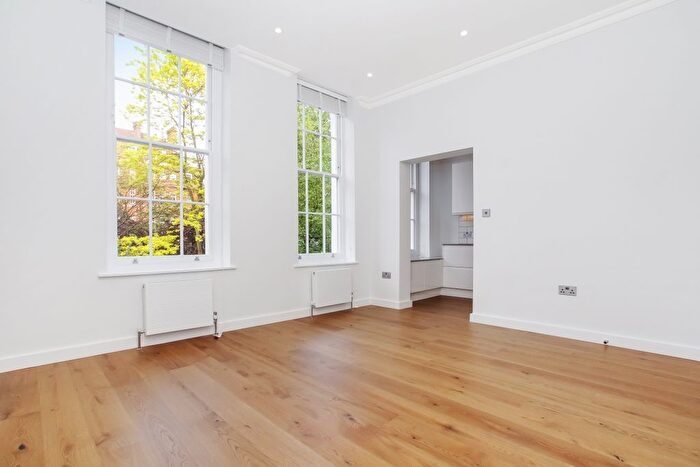 2 Bedroom Flat To Rent In Queen Square, London, WC1N