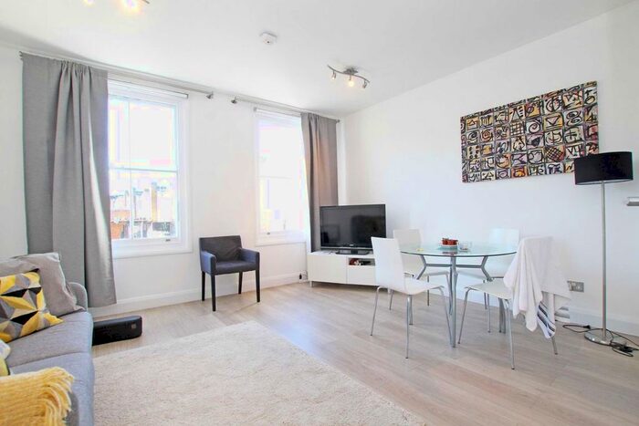 1 Bedroom Flat To Rent In Lancaster Road, London, W11