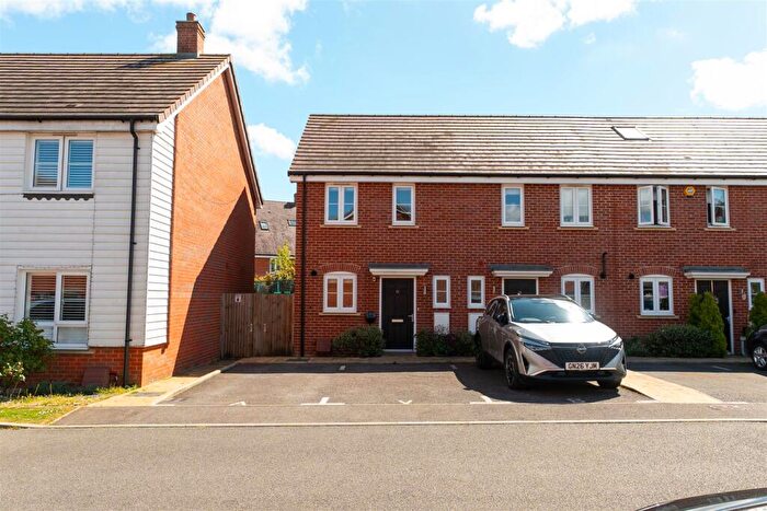 2 Bedroom End Of Terrace House For Sale In Gates Drive, Maidstone, ME17