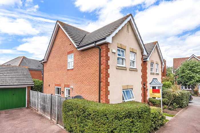 4 Bedroom Detached House To Rent In Northweald Lane, Kingston, KT2