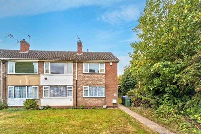 2 Bedroom Apartment For Sale In Chatsworth Avenue, Birmingham, West Midlands, B43