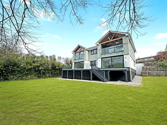 4 Bedroom Detached House For Sale In Pound Lane, Kingskerswell, Newton Abbot, TQ12