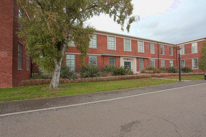 1 Bedroom Apartment To Rent In Trenchard Lane, Caversfield, OX27