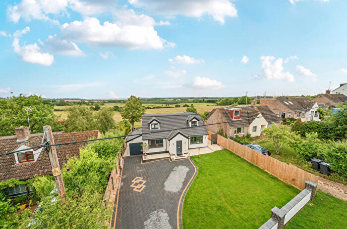 5 Bedroom Detached House For Sale In Green Lane, North Leigh, Witney, OX29