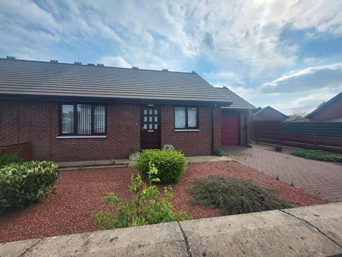 2 Bedroom Bungalow For Sale In Dunedin Road, Annan, DG12