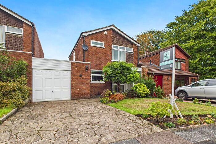 3 Bedroom Link Detached House For Sale In Snaefell Rise, Appleton, Warrington, WA4