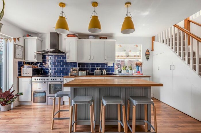 4 Bedroom Semi-Detached House For Sale In Elmfield Close, Weald, Sevenoaks, TN14