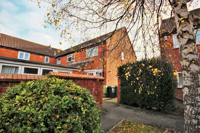 2 Bedroom End Of Terrace House To Rent In Chandlers Close, Wantage, Oxfordshire, OX12
