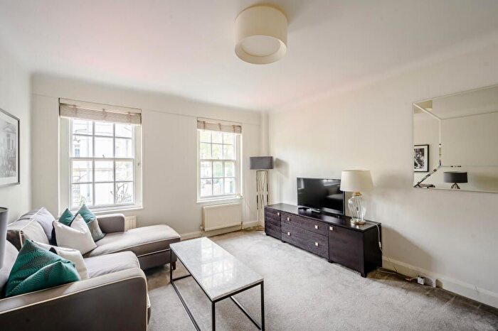 2 Bedroom Flat To Rent In Fulham Road, London, SW3