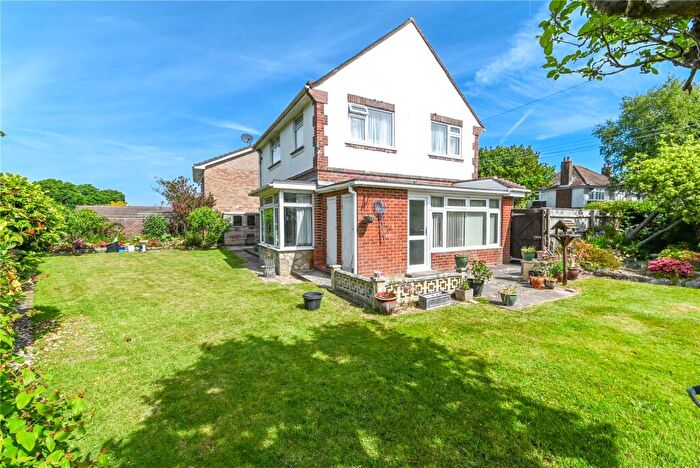 3 Bedroom Detached House For Sale In Marley Close, New Milton, Hampshire, BH25