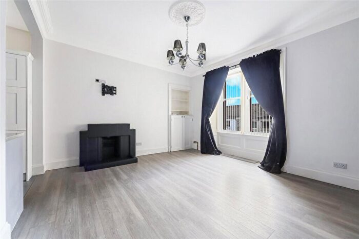 1 Bedroom Flat For Sale In Gateside Street, Largs, Ayrshire, KA30