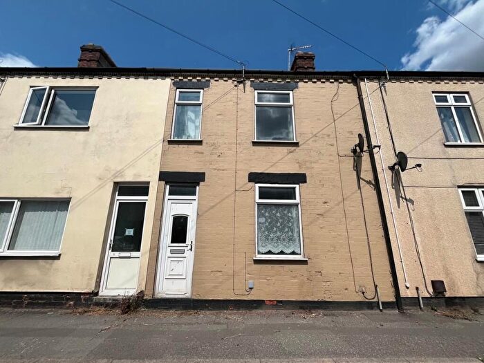 3 Bedroom Terraced House To Rent In Nottingham Road, Alfreton, DE55