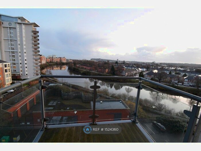 2 Bedroom Flat To Rent In Dumballs Road, Cardiff, CF10