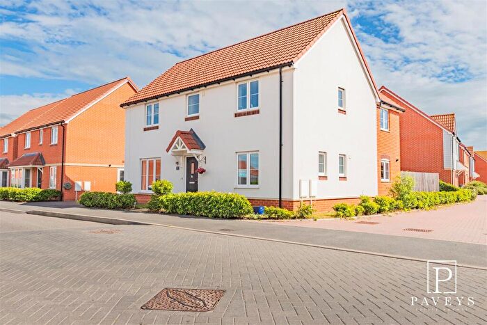 4 Bedroom Detached House For Sale In Wheatsheaf, Kirby Cross, Frinton-On-Sea, CO13
