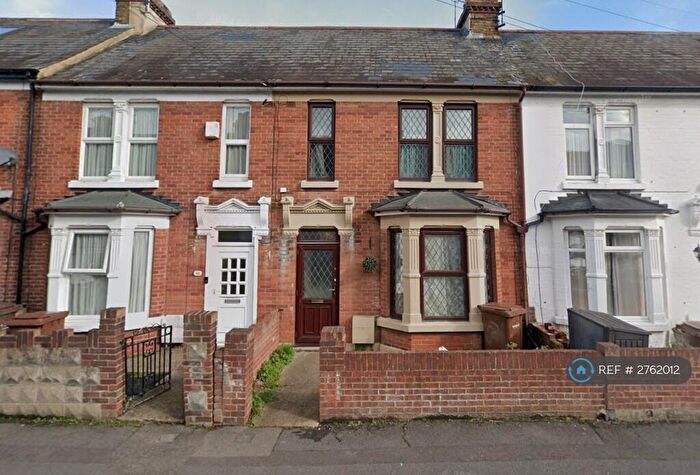 3 Bedroom Terraced House To Rent In Valley Road, Gillingham, ME7